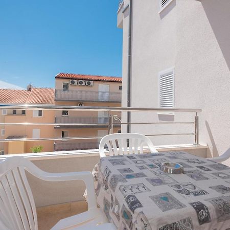 Apartmani Vujcic Makarska Exteriör bild