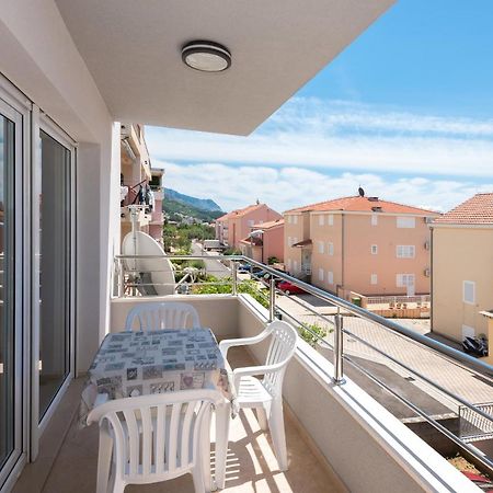 Apartmani Vujcic Makarska Exteriör bild