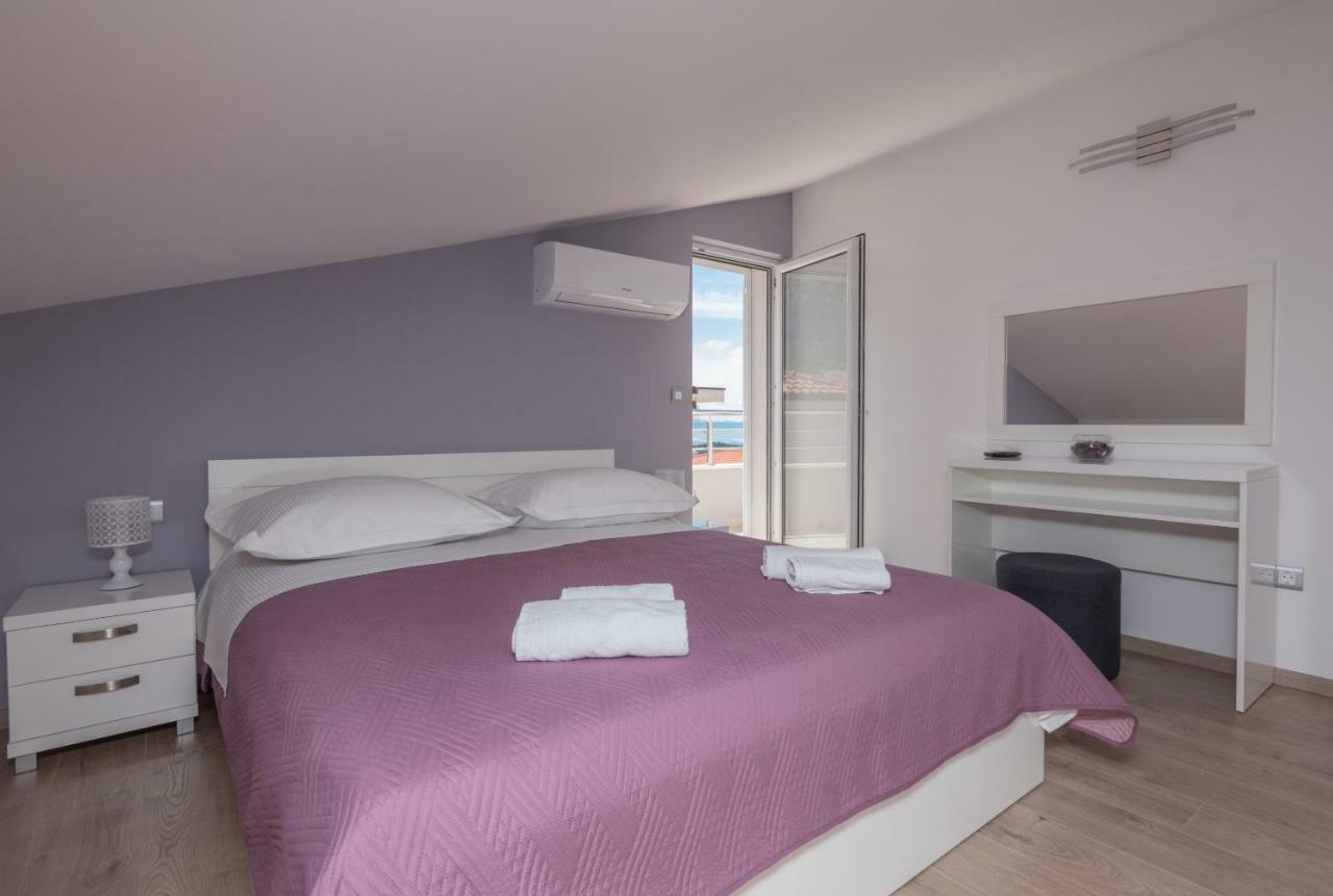 Apartmani Vujcic Makarska Exteriör bild