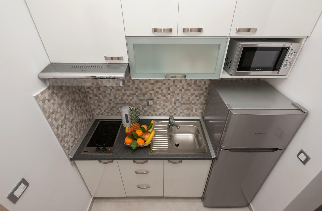 Apartmani Vujcic Makarska Exteriör bild